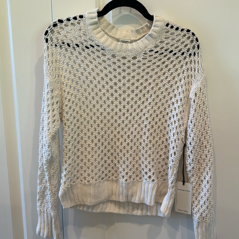 NWT A&F Top